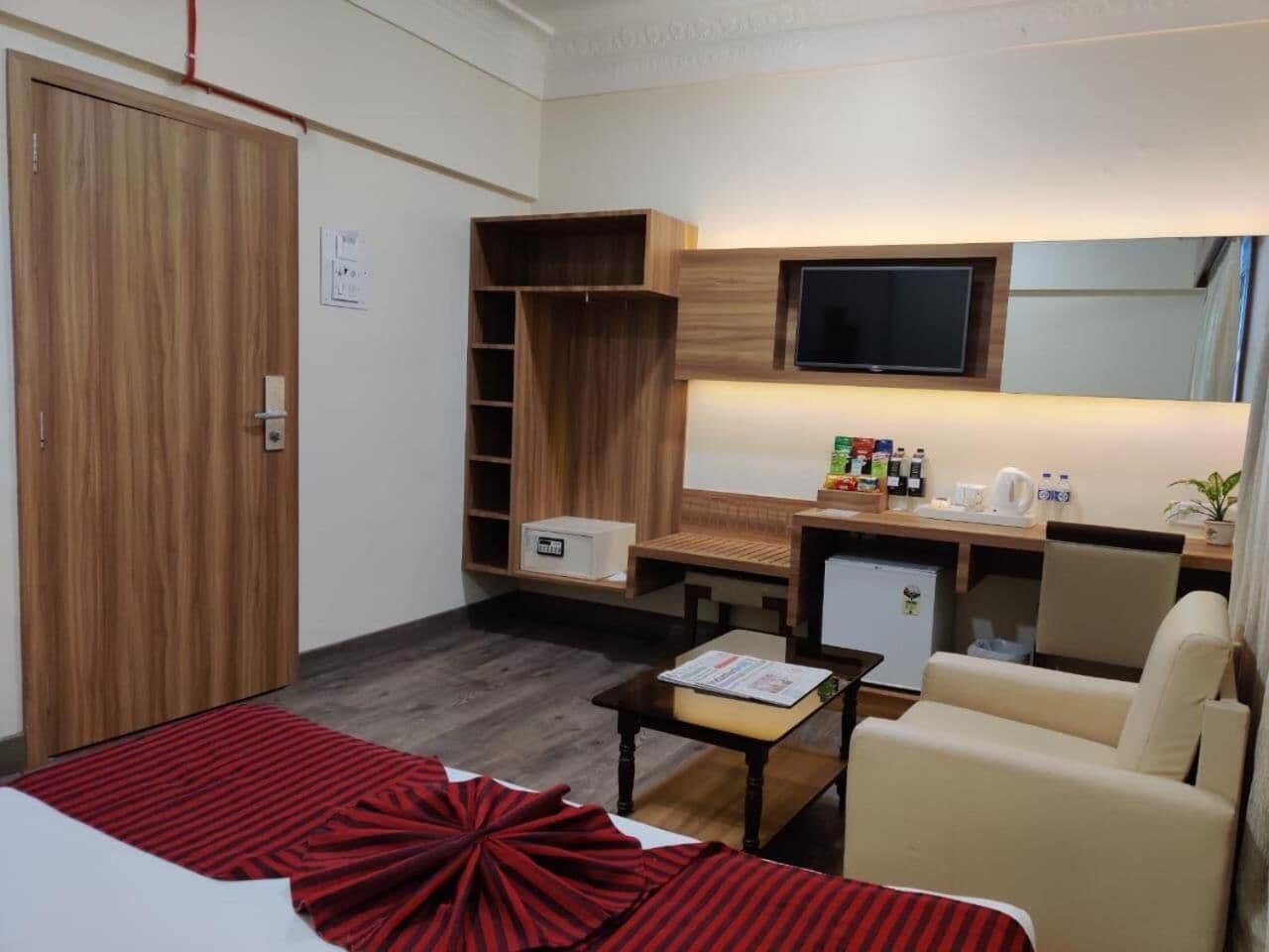 Hotel Bawa Regency Mumbai Exterior photo