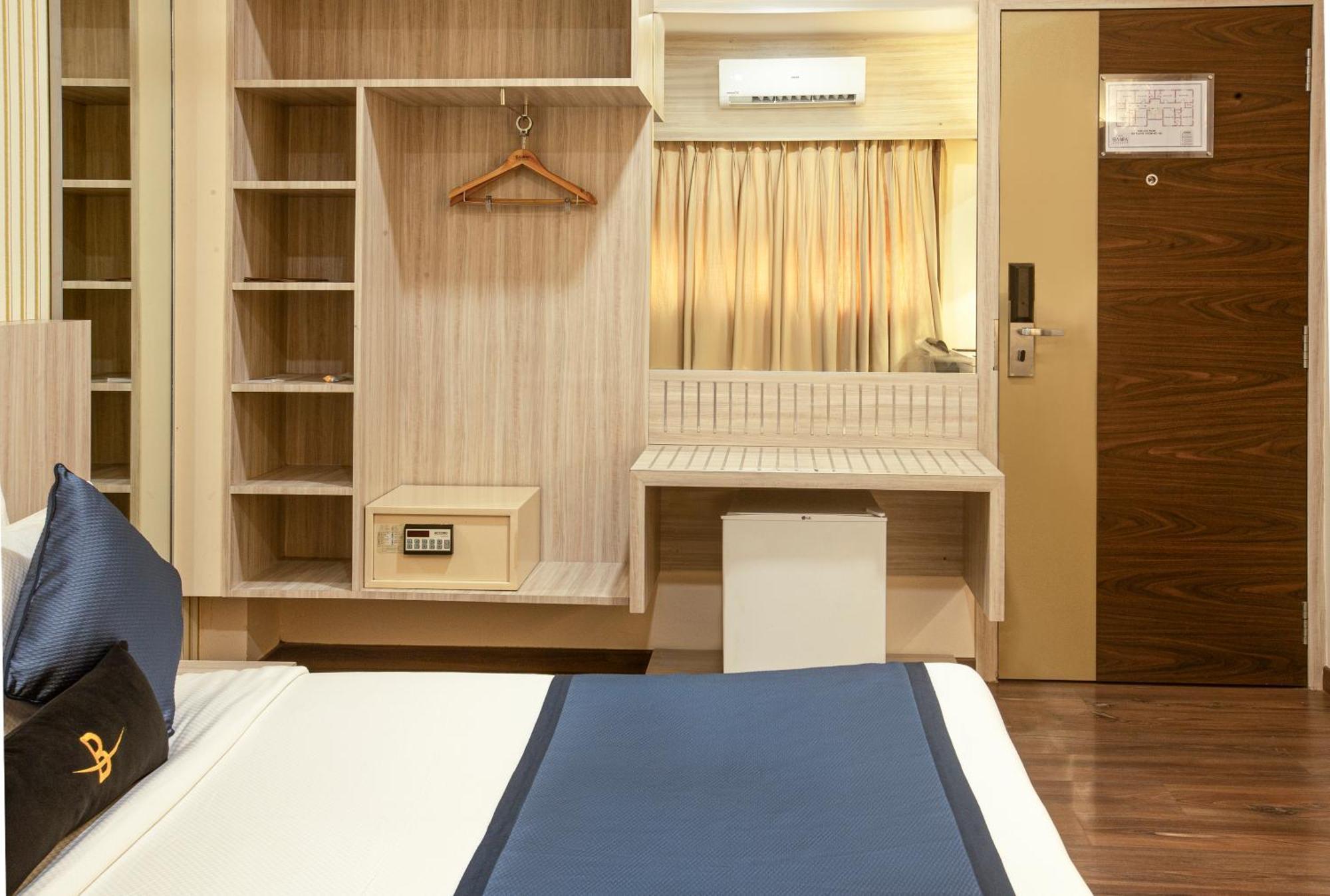 Hotel Bawa Regency Mumbai Room photo