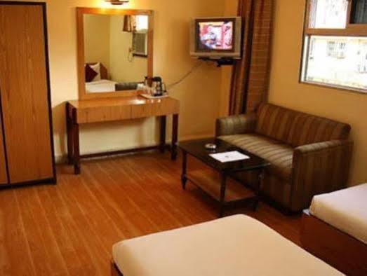 Hotel Bawa Regency Mumbai Exterior photo